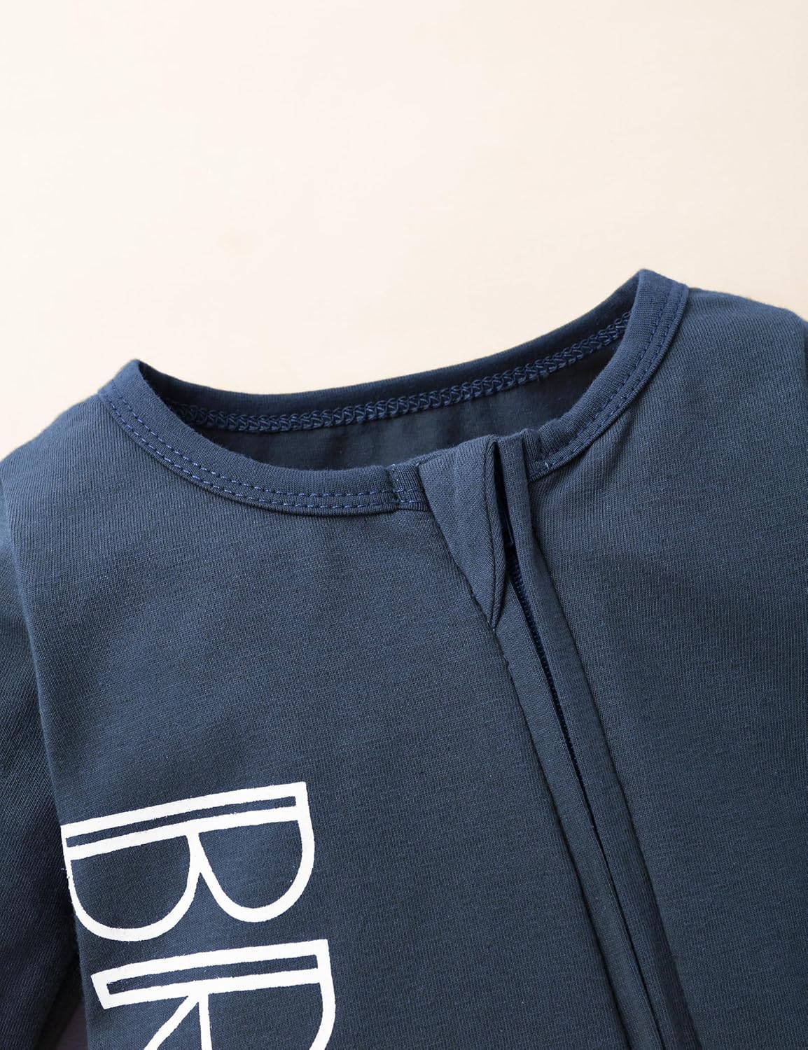 Stylish Baby Boy romper for newborns with letter print design
