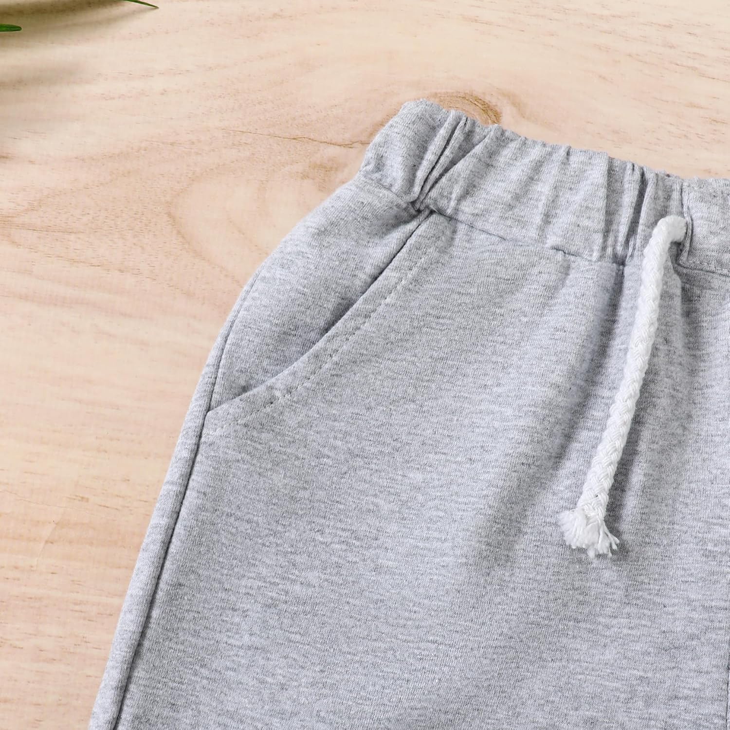 Stylish and Comfortable Toddler Boys Clothing Set for Summer